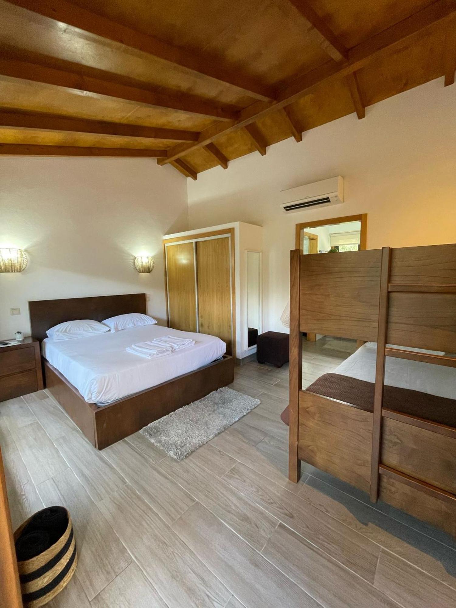 Quinta Do Padrao Guest House Penafiel Exterior photo